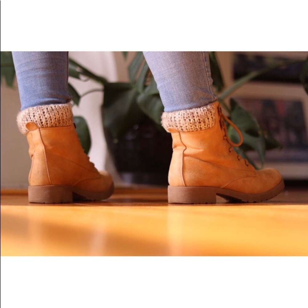 Booties - Picture 4 of 4